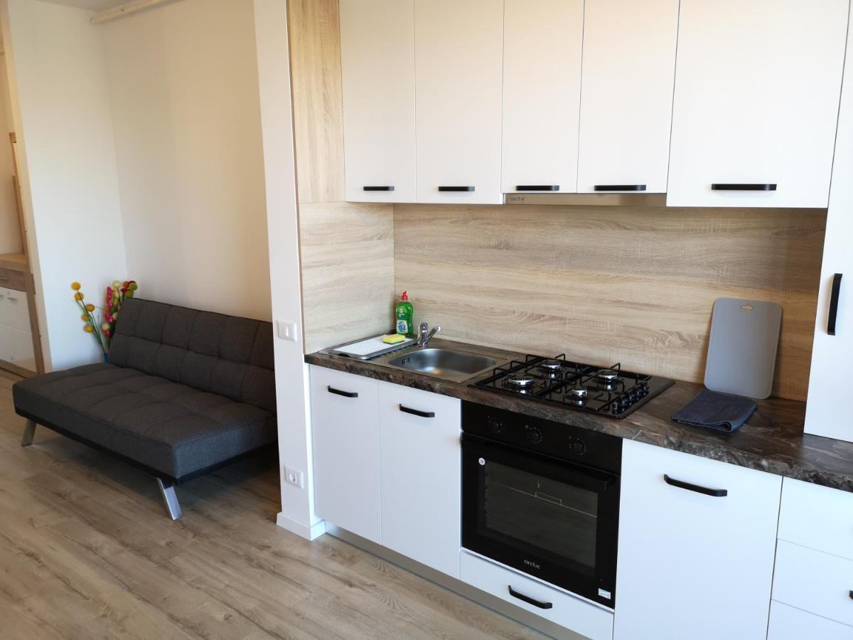 Ared-Atrium Mall Chrysflatty3 Premium Apartment 60Mp Арад Екстериор снимка