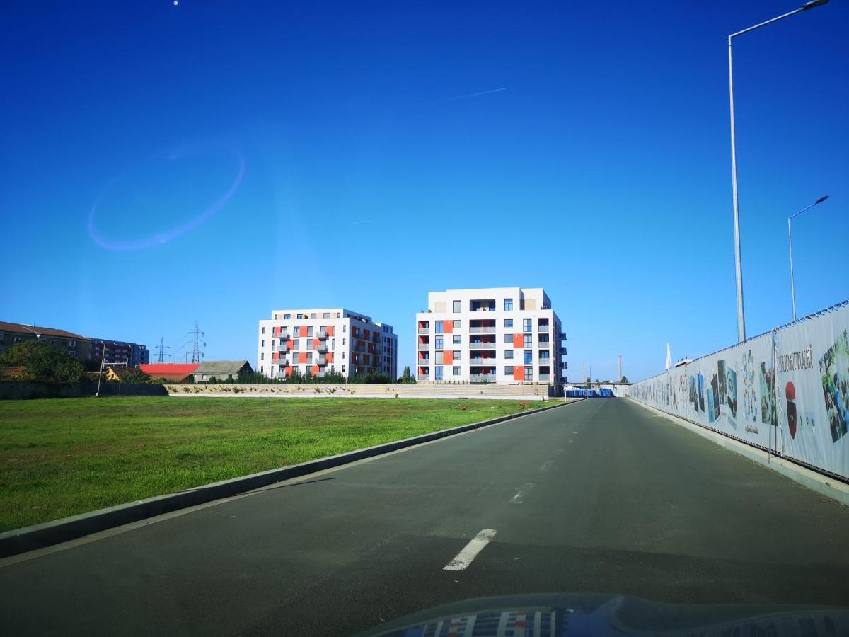 Ared-Atrium Mall Chrysflatty3 Premium Apartment 60Mp Арад Екстериор снимка