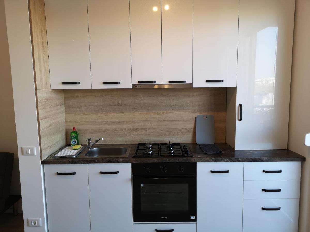 Ared-Atrium Mall Chrysflatty3 Premium Apartment 60Mp Арад Екстериор снимка